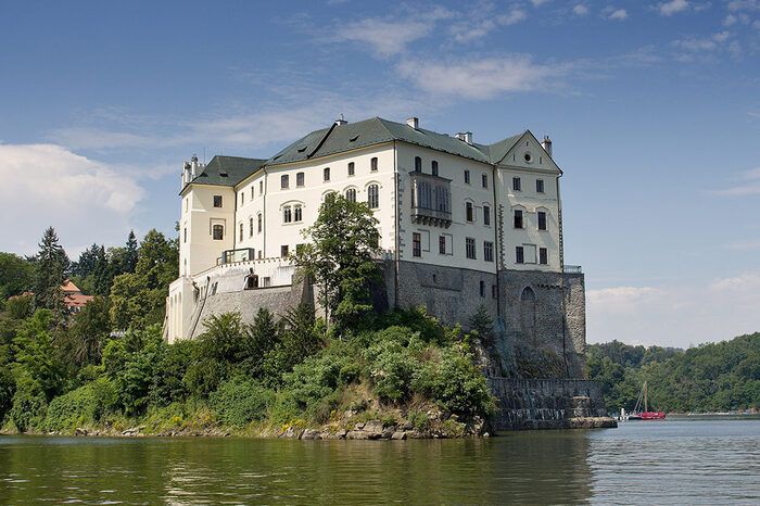 Zámek Orlík